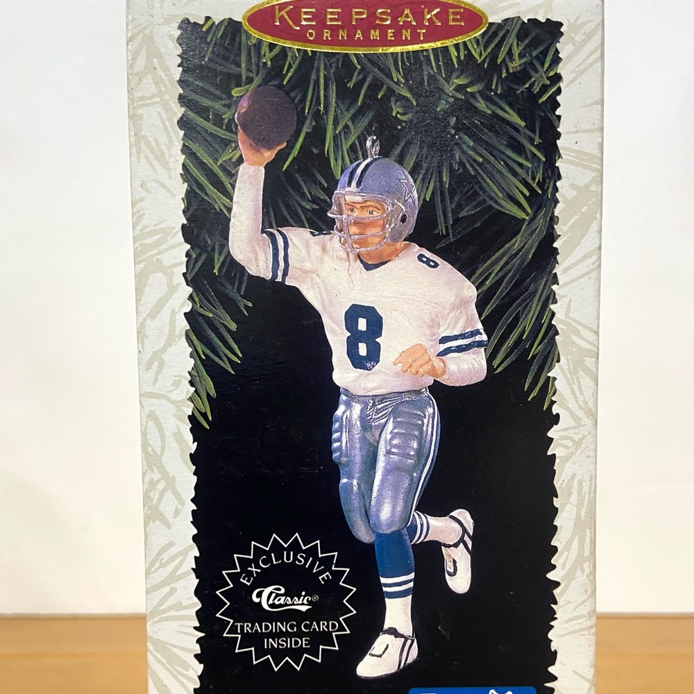 TROY AIKMAN Hallmark Keepsake 1996 Ornament NFL Football Dallas Cowboys
